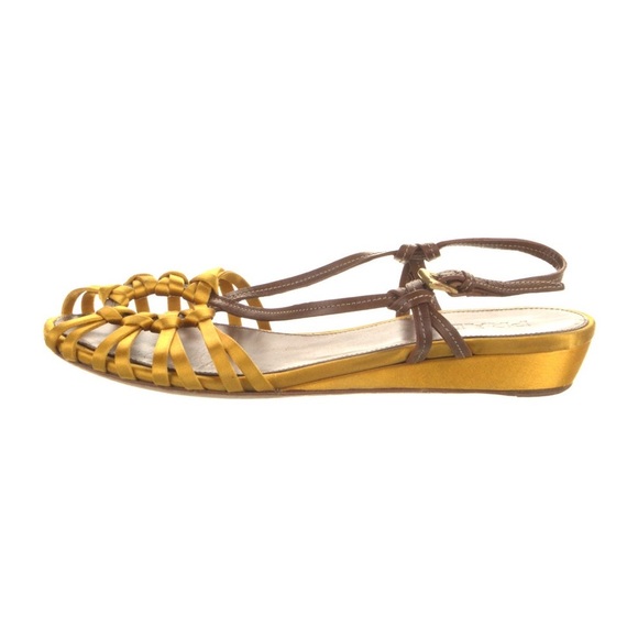 ⭐️ISO⭐️ Prada satin sandals !! Looking to buy - Picture 2 of 2